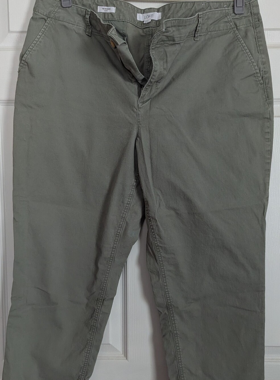 LOFT The Monroe Slim Chino Pants Green Ankle Cropped Stretch Size 18 Petite